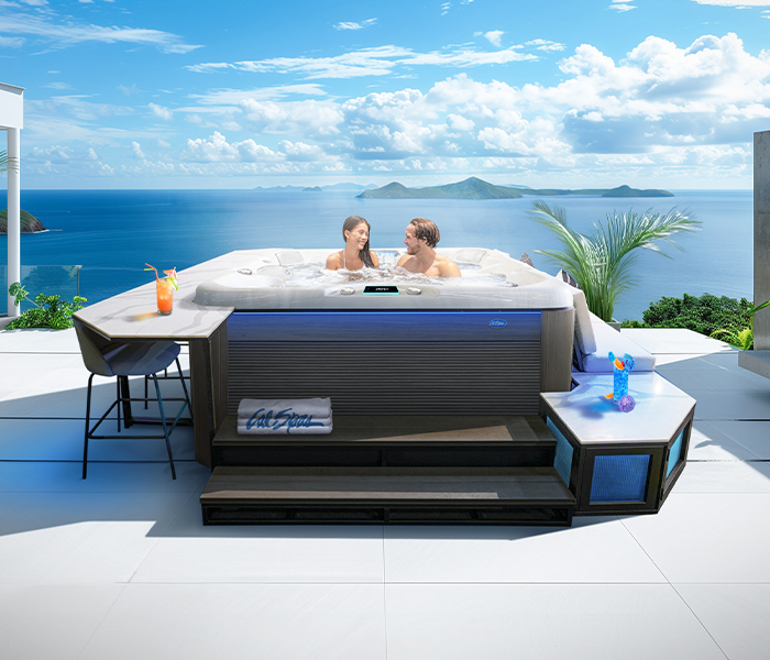 Calspas hot tub being used in a family setting - Hawthorne